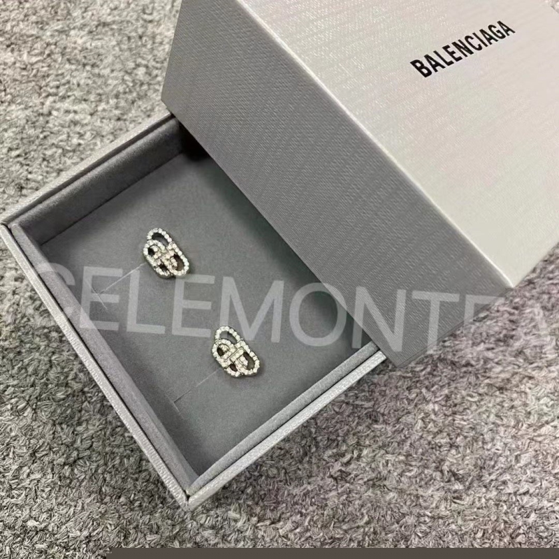 Ba*len*cia*ga earrings